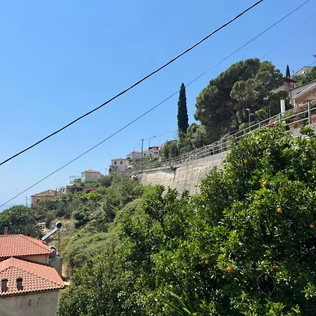 Vunosunsethouse * Vuno